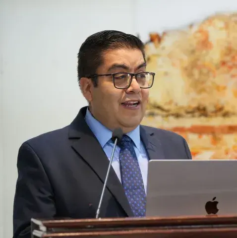 Mtro. Juan Pedro Cáceres